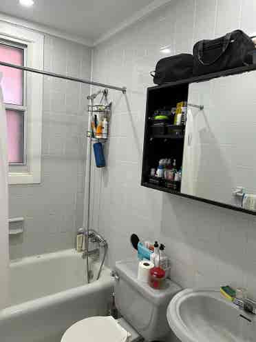 Furnished room near university B