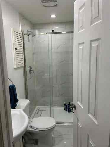 Furnished room near university B