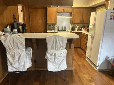 Female roommate, ABP, room is ready