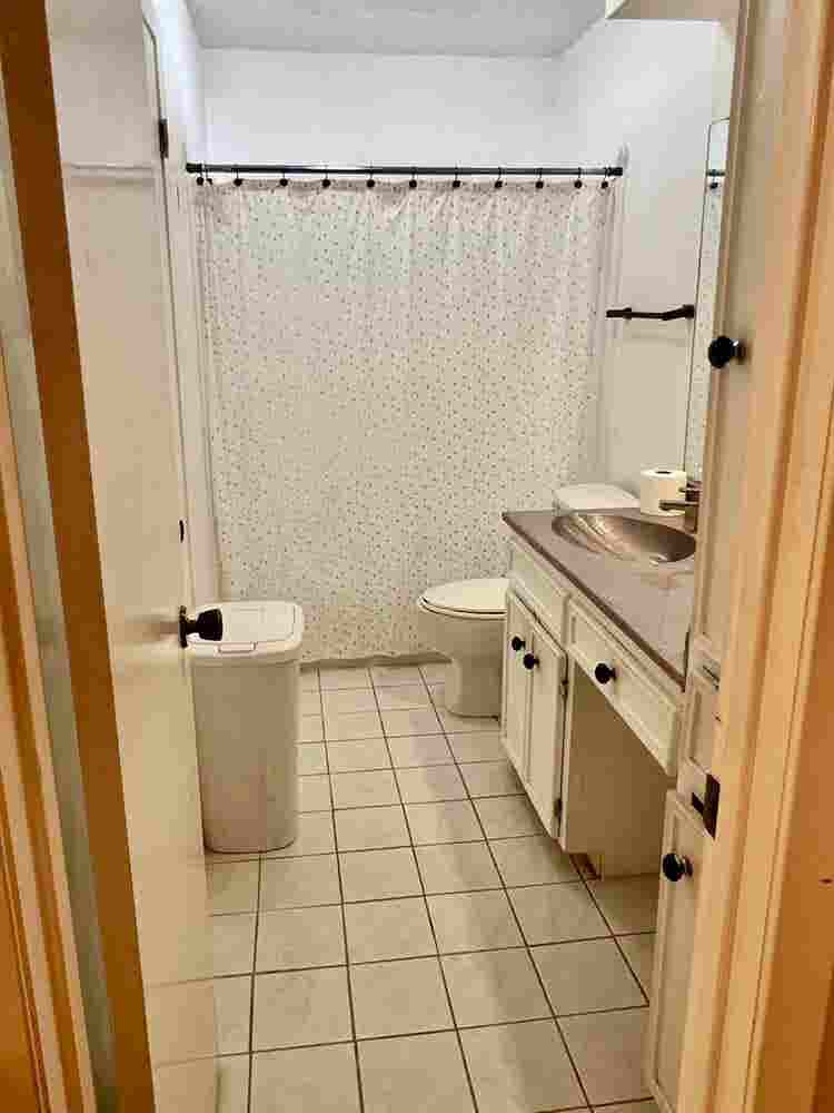 Female roommate, ABP, NW Austin