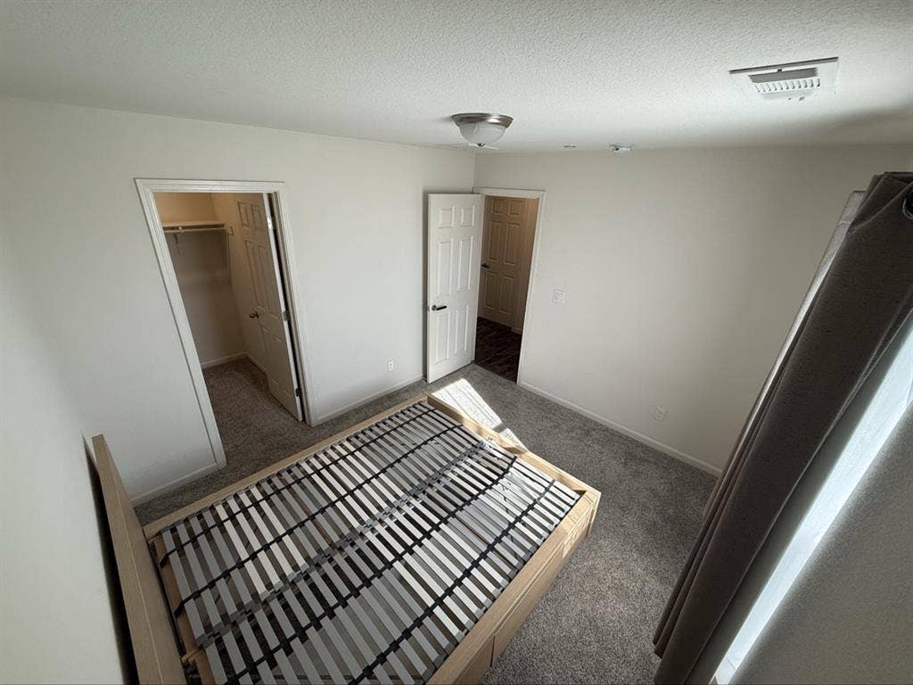 Nice room with walk-in closet.