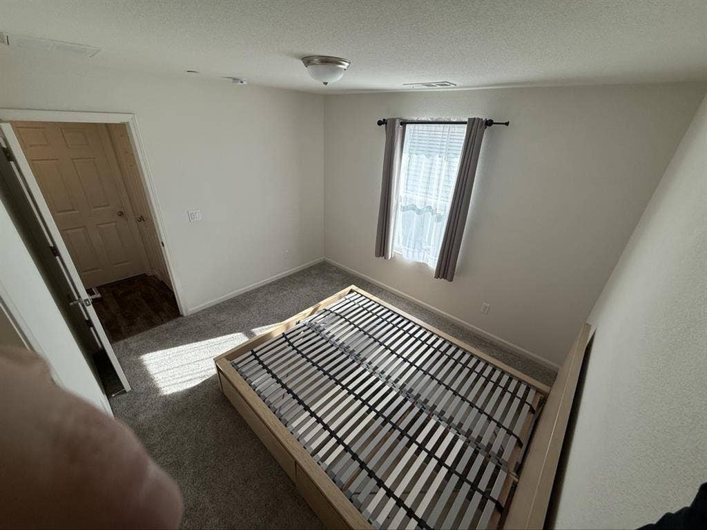 Nice room with walk-in closet.