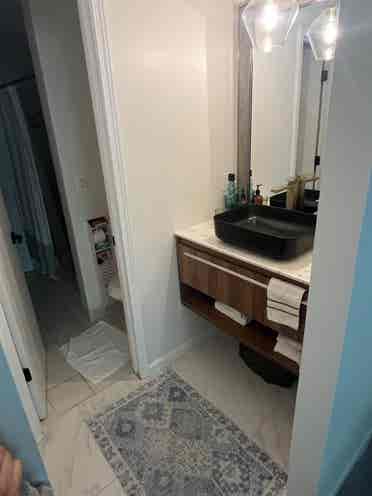 Room available with full bathroom a
