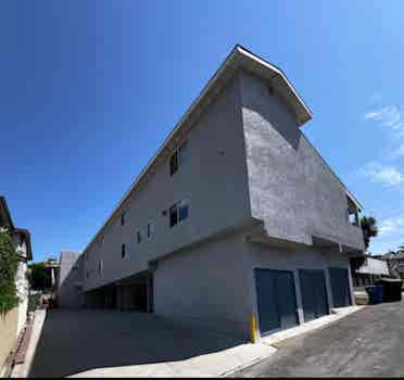 2 BR Townhouse Uptown Whittier