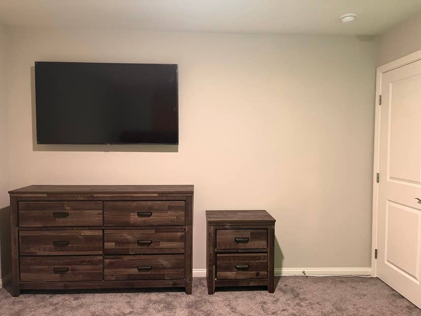 Furnished Room in New Homee