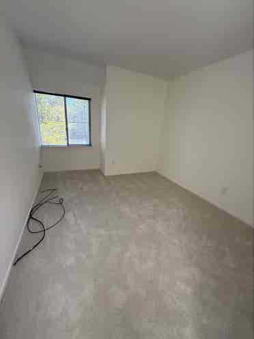 2 Bedrooms for Rent in Cozy 3B Home