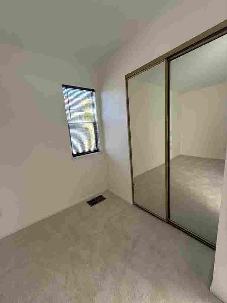 2 Bedrooms for Rent in Cozy 3B Home