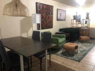Room in -INCL UTILITIES