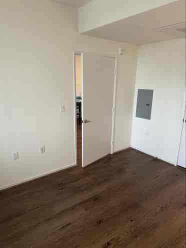 Private Room in Luxury Complex