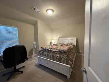 Rooms in Ft Worth – All Bills Incd