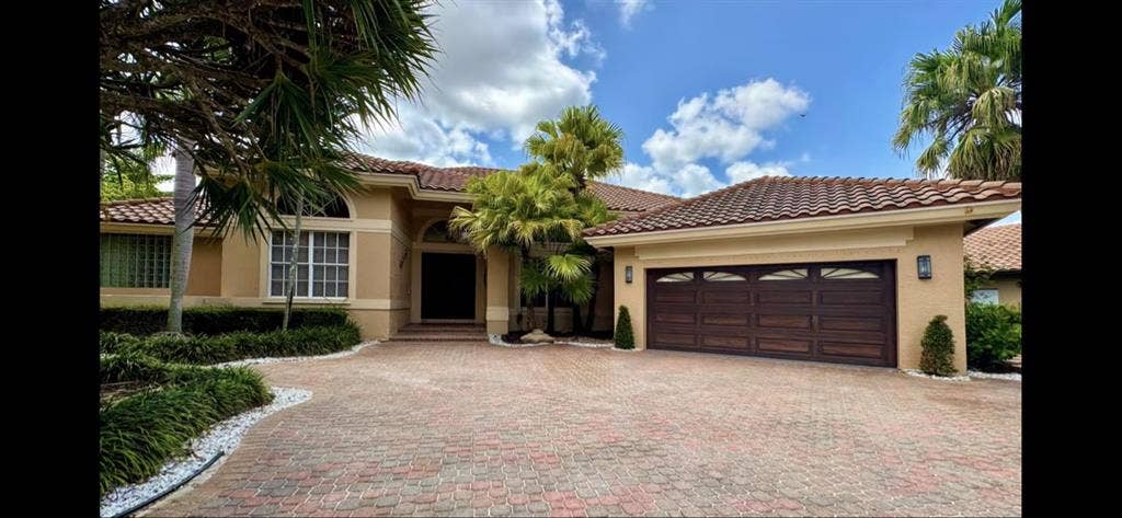 Weston, Med 
short term is Ok.