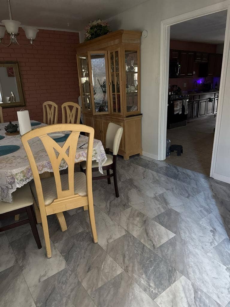 Nice clean room in respectful home