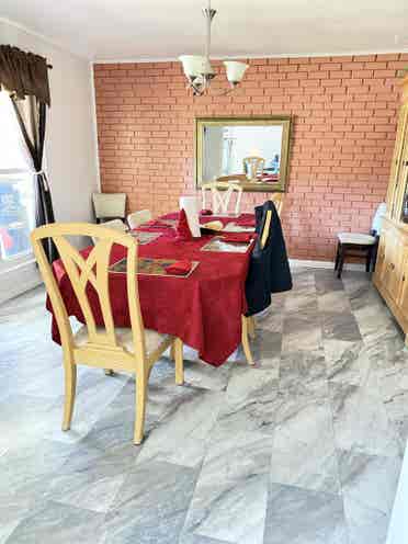 Nice clean room in respectful home