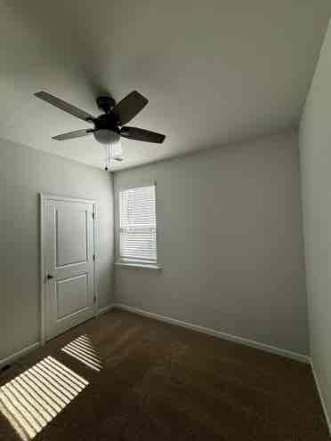3 Bedrooms for Rent!