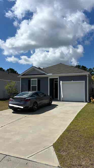 3 Bedrooms for Rent!