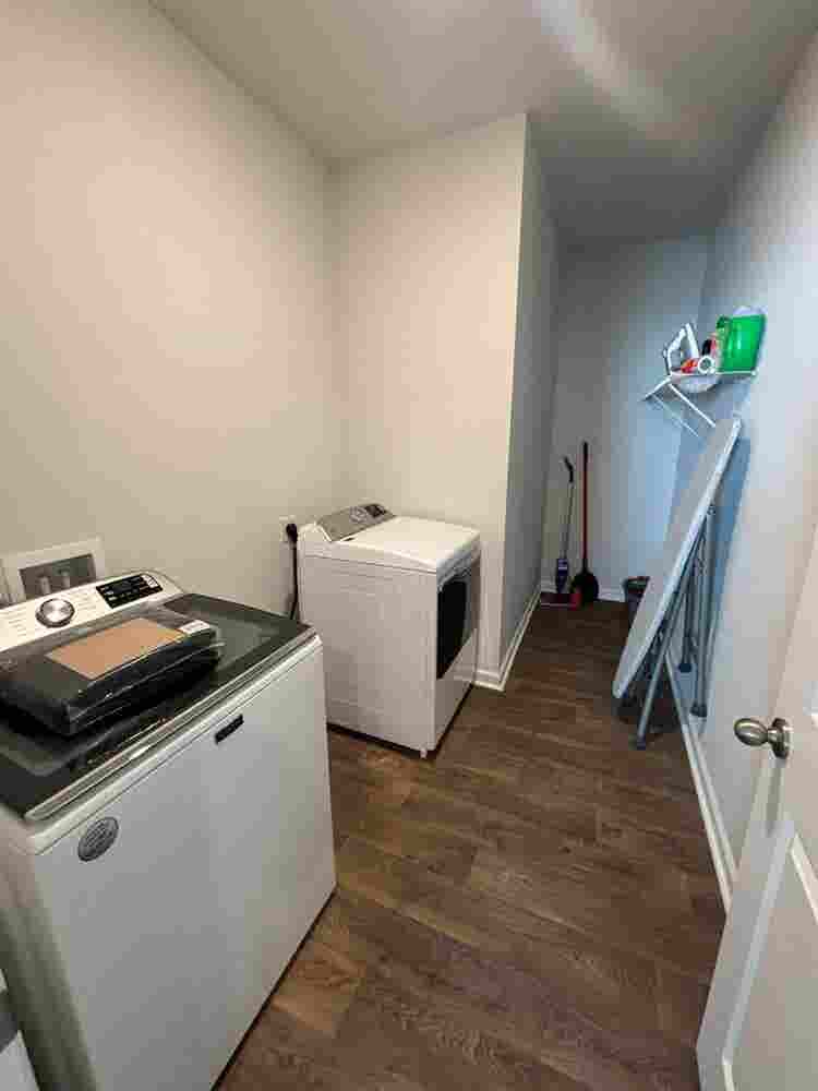 3 Bedrooms for Rent!