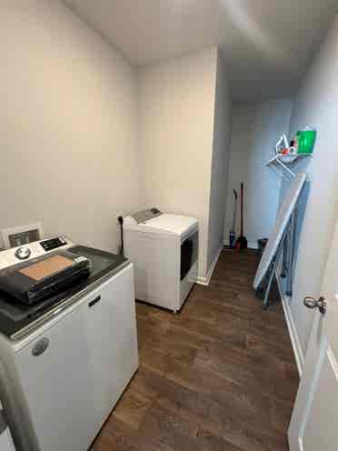 3 Bedrooms for Rent!