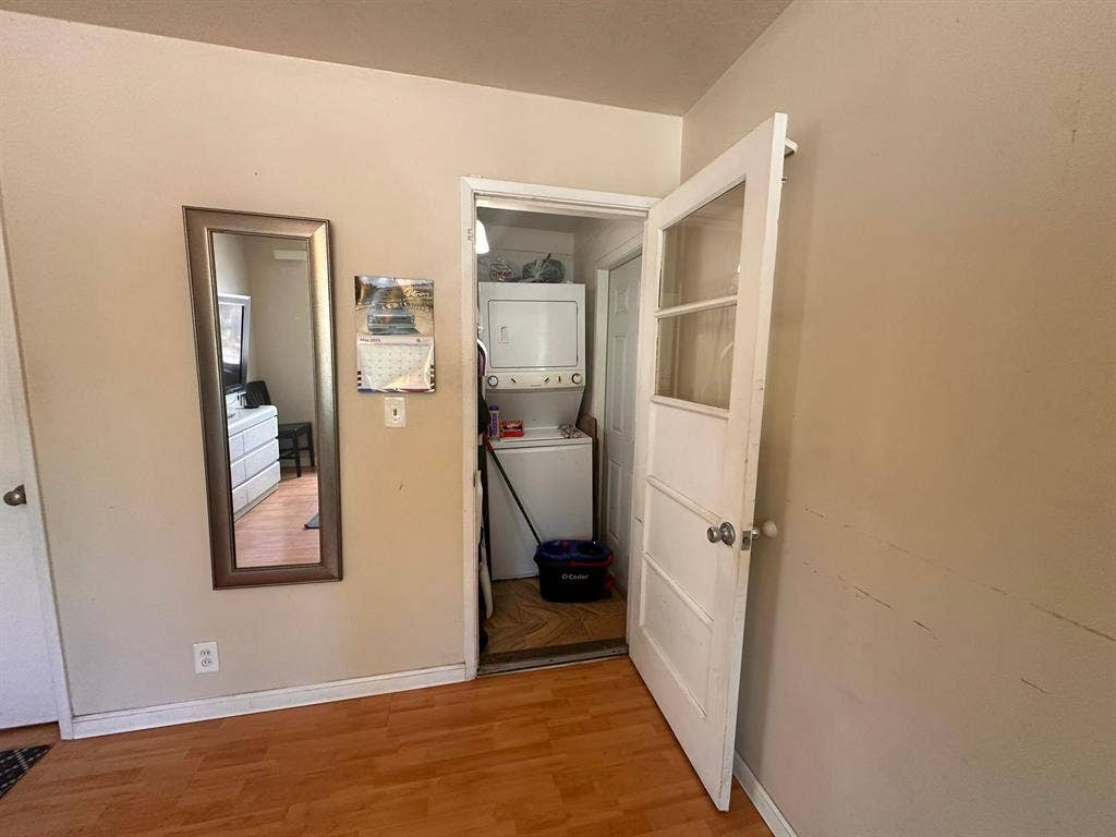 Single Room with Private Bathroom