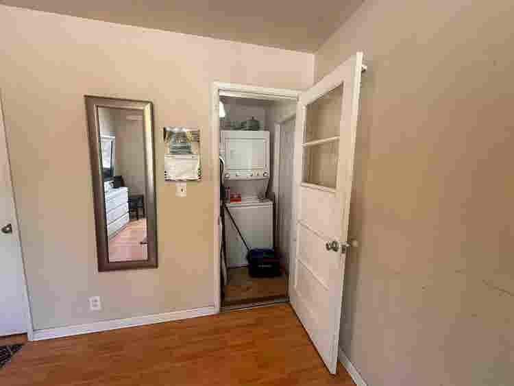 Single Room with Private Bathroom