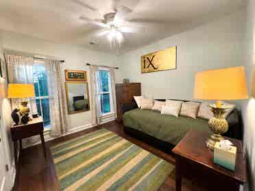 James Island Room Available!