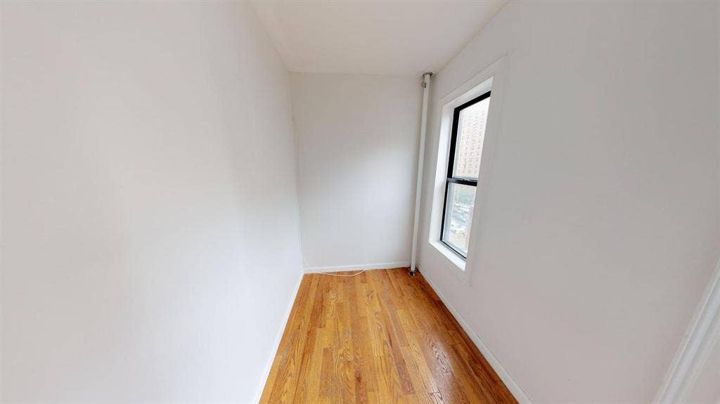 1 BR in New York