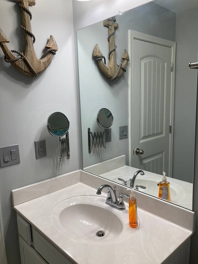 Room with own bathroom #minawayGM