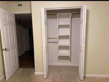Looking for 3rd female roommate!