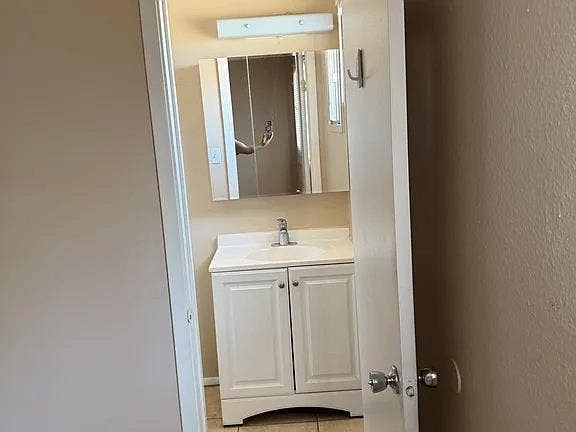 Roommate Wanted; Close to ASU