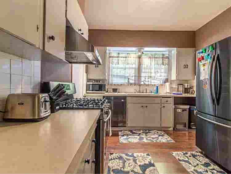 Bedrooms for rent