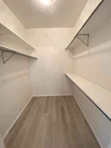 Unfurnished master bedroom