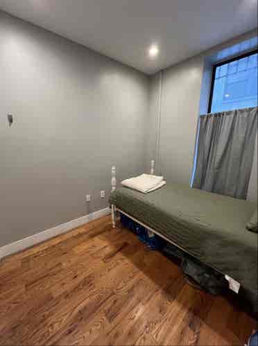 Washington Heights LEASE TAKEOVER