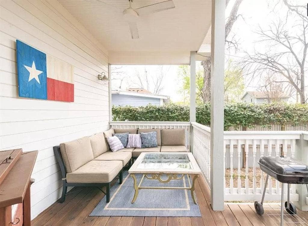 1 BR in Austin