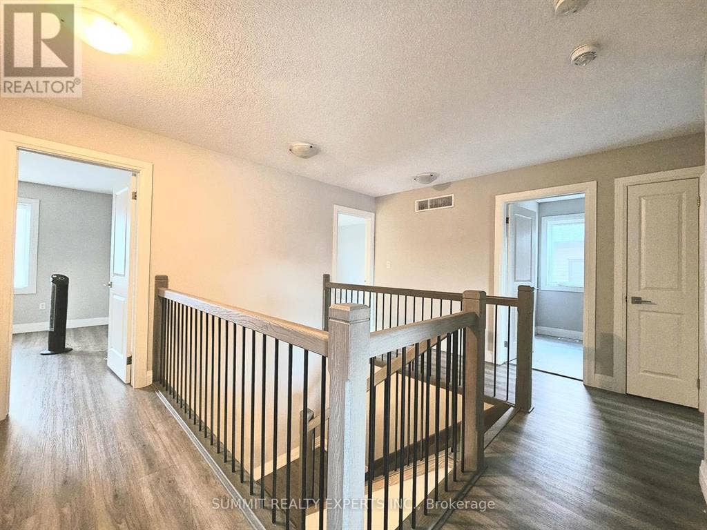 Female student rental bath