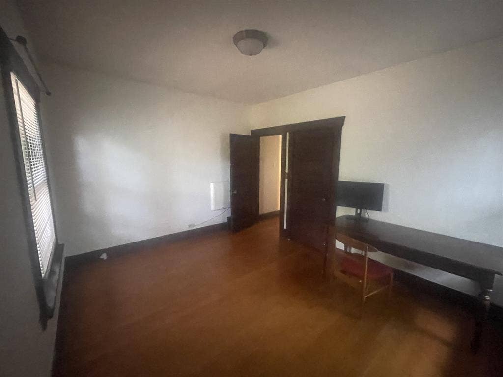 Room Available in First Hill