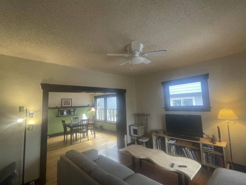Room Available in First Hill