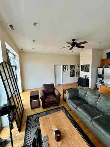 Room/Lease available starting