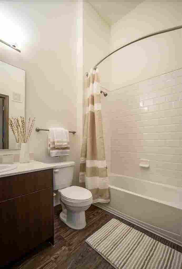 Apartment for Sub-Lease!!!!!!!!