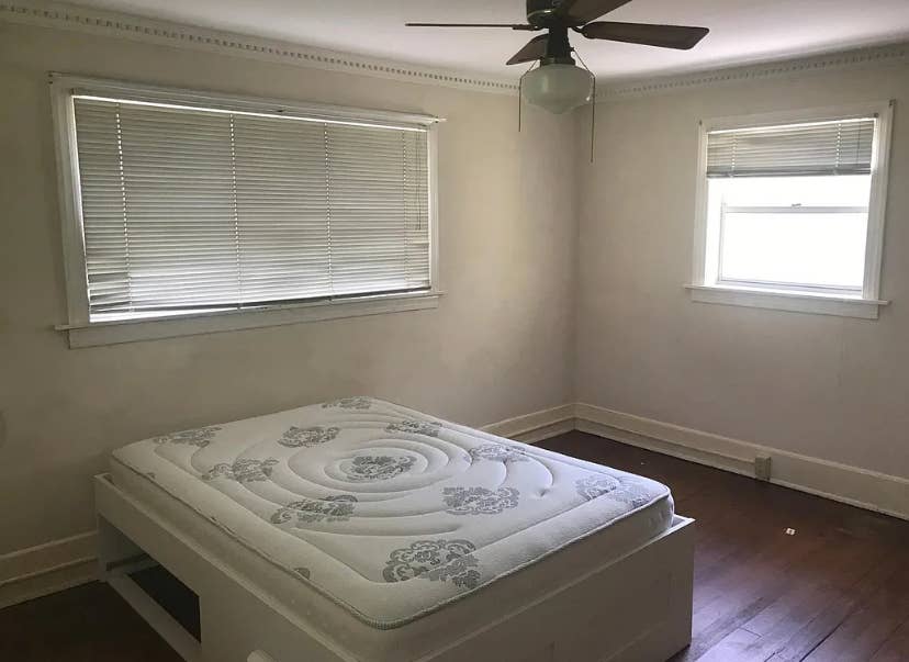 LOOKING FOR TWO GIRL ROOMMATES