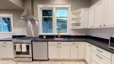 1 BR in Seattle