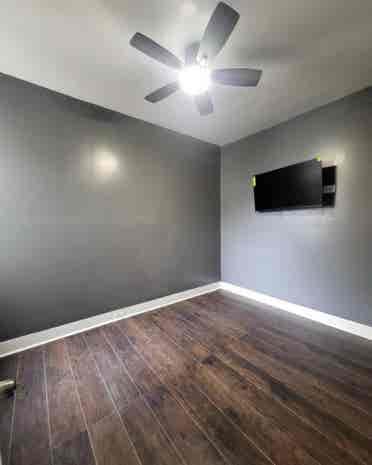 ROOMS available
