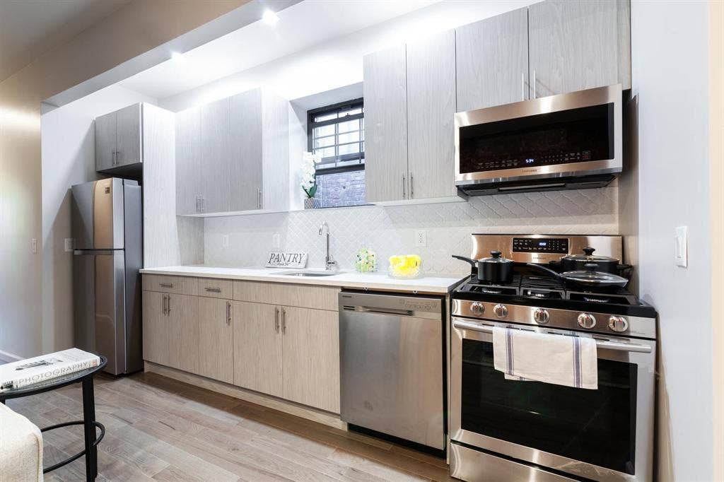 1 BR in Ridgewood