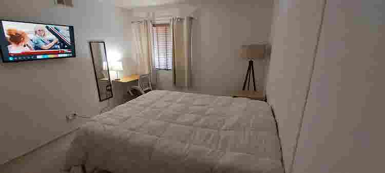 Cozy condo for single person