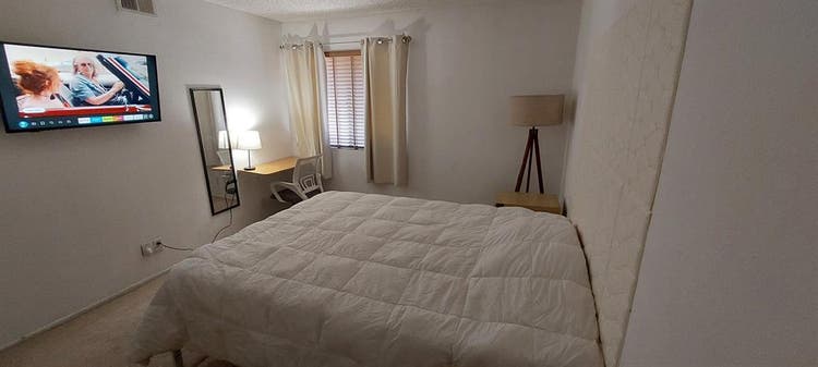 Cozy condo for single person