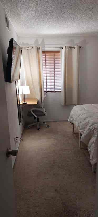 Cozy condo for single person