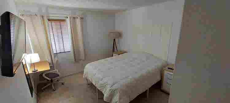 Cozy condo for single person