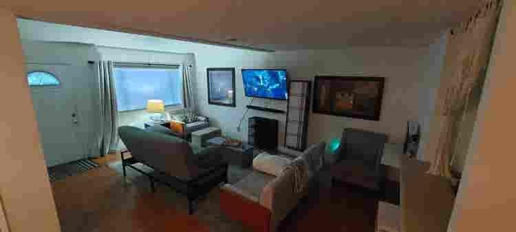 Cozy condo for single person