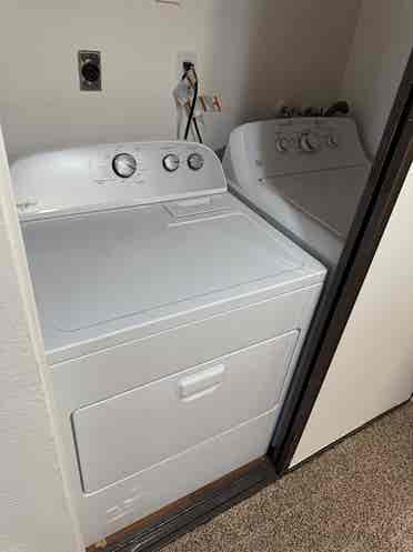 Rent $ washer & Dryer included