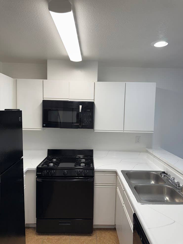 Rent $ washer & Dryer included