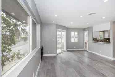 Glendale new unit
