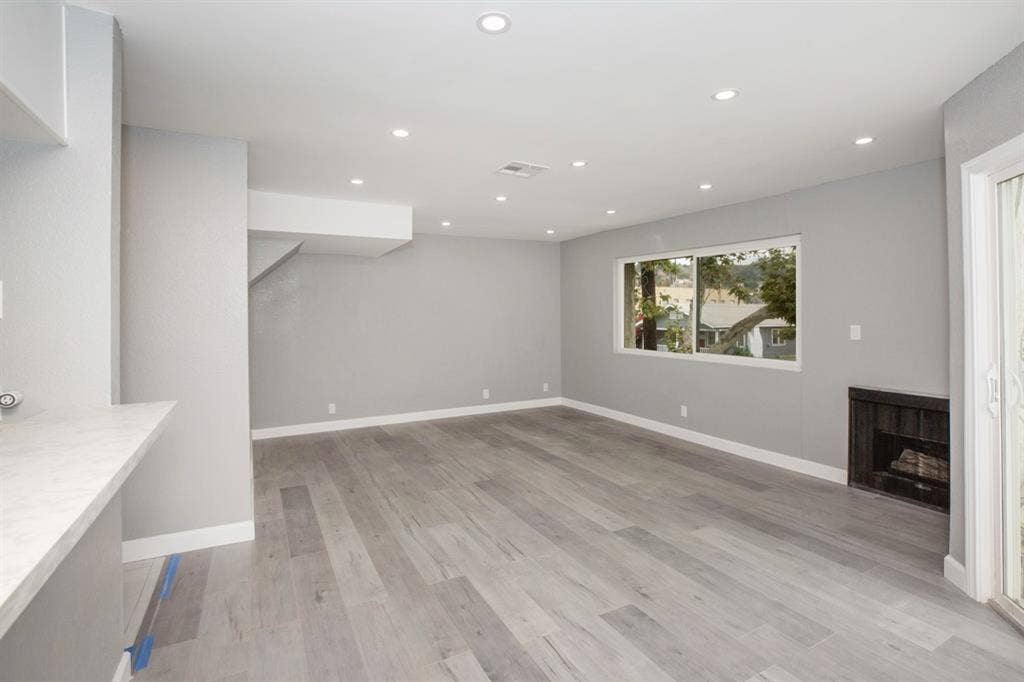 Glendale new unit